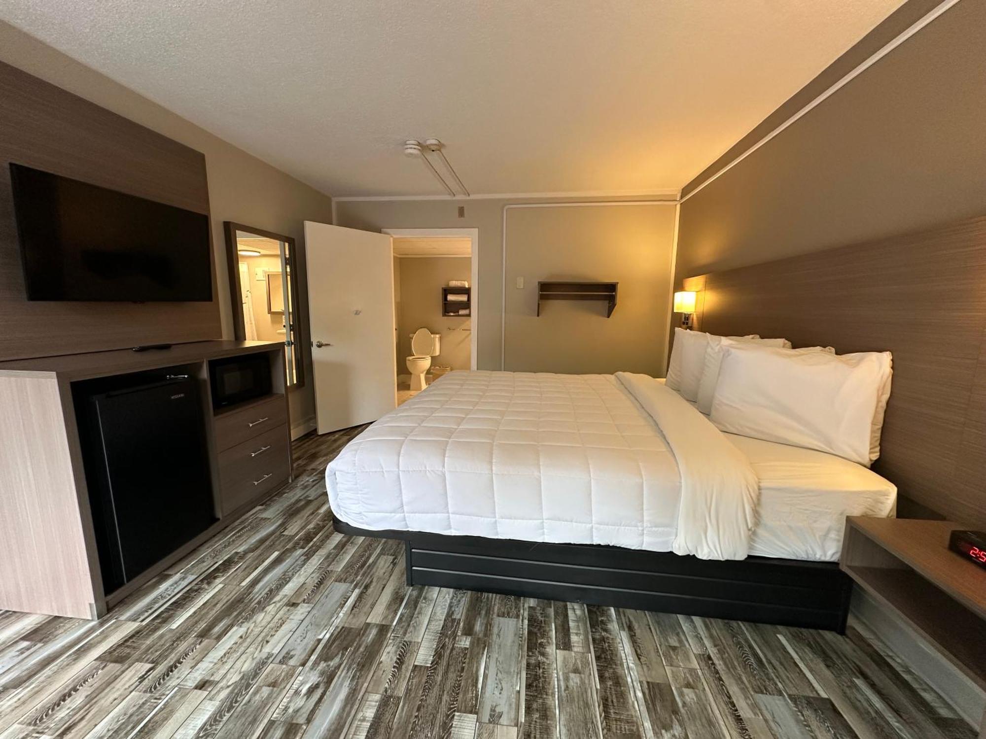 Whalers Inn And Suites 뉴베드포드 외부 사진