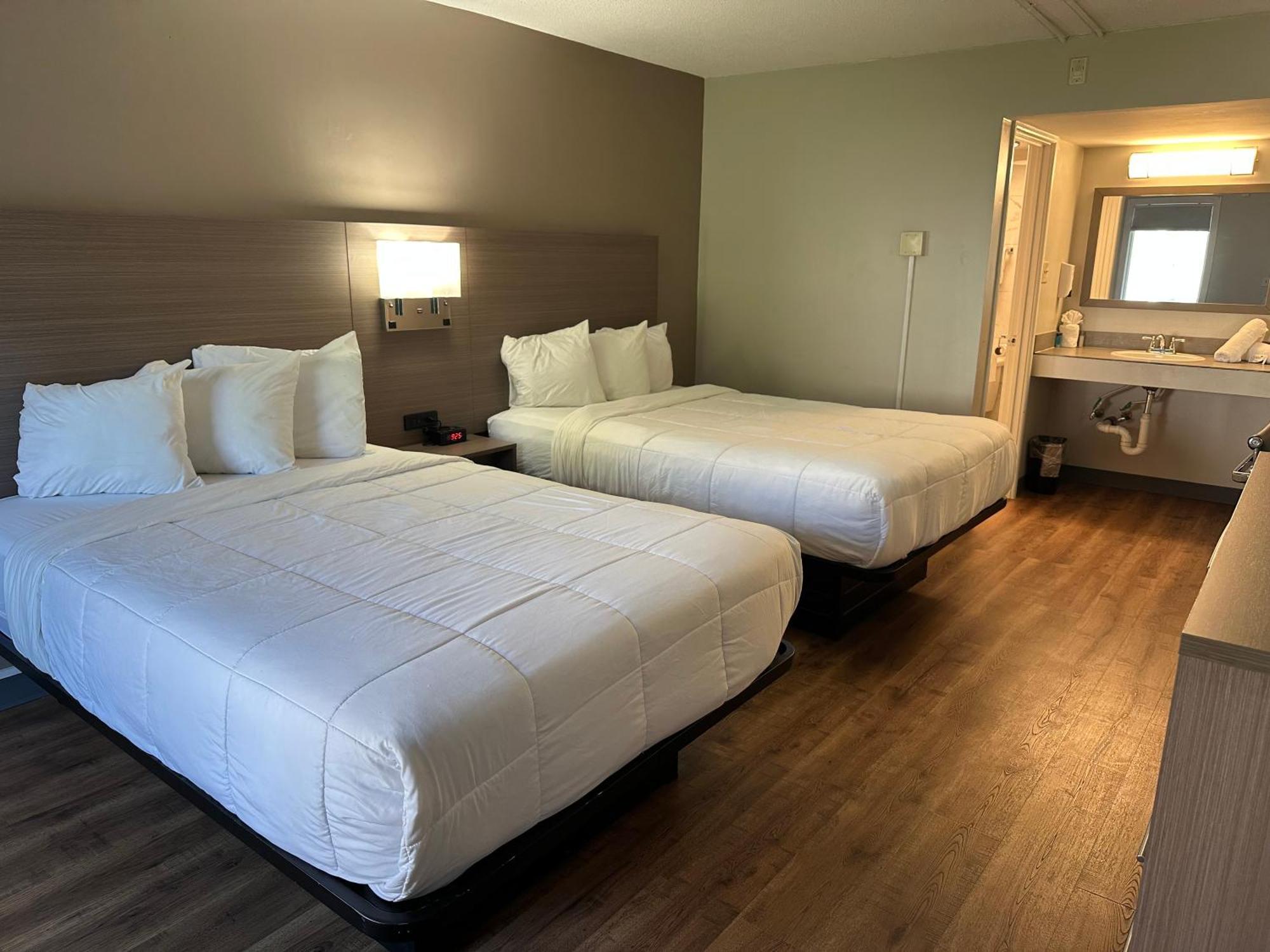 Whalers Inn And Suites 뉴베드포드 외부 사진
